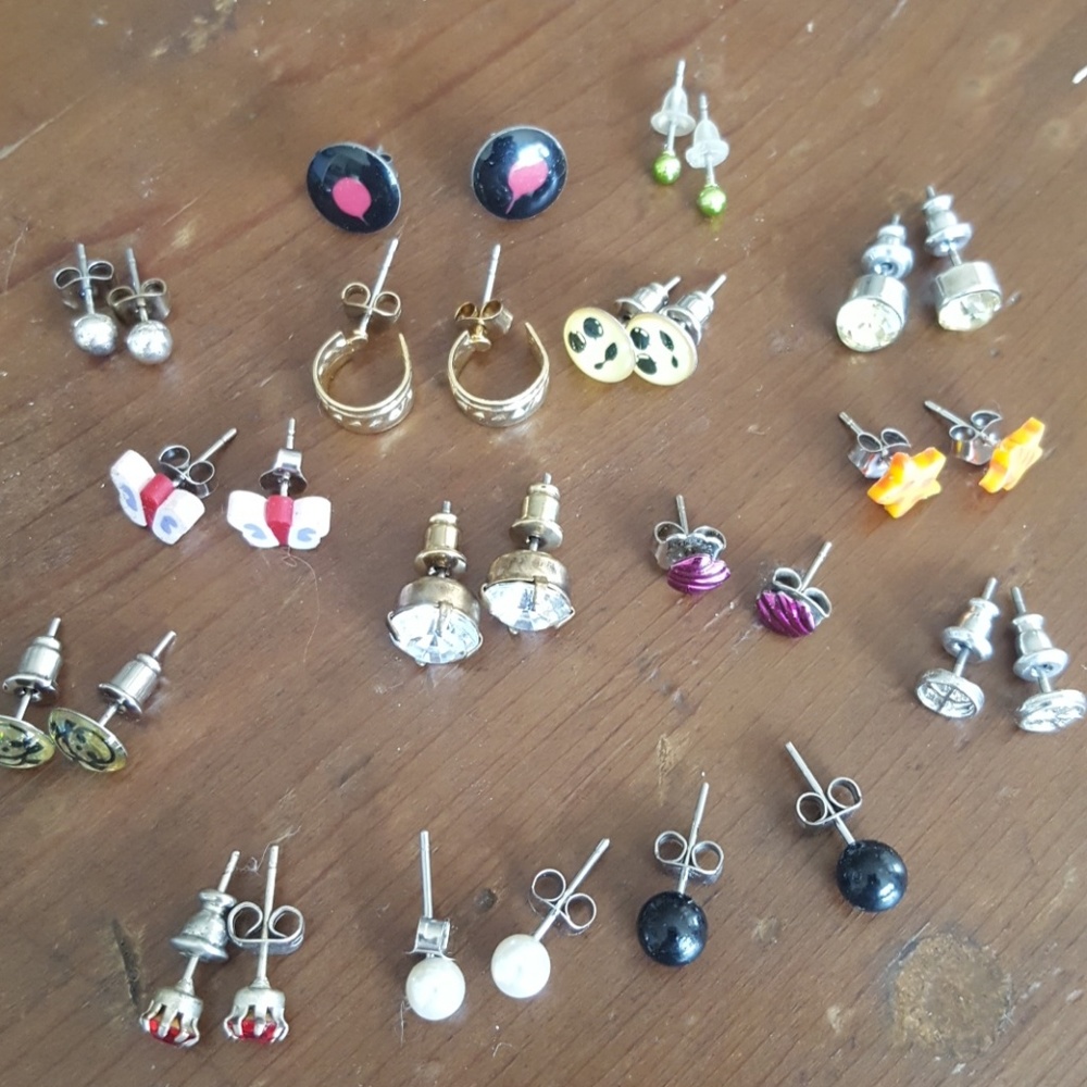 15 pair stud earrings, skull rhinestone peace etc.